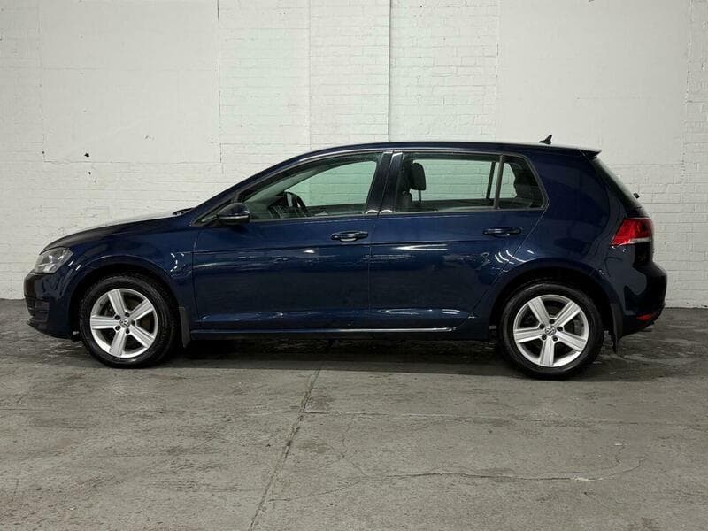 2016 Volkswagen Golf - Image 10
