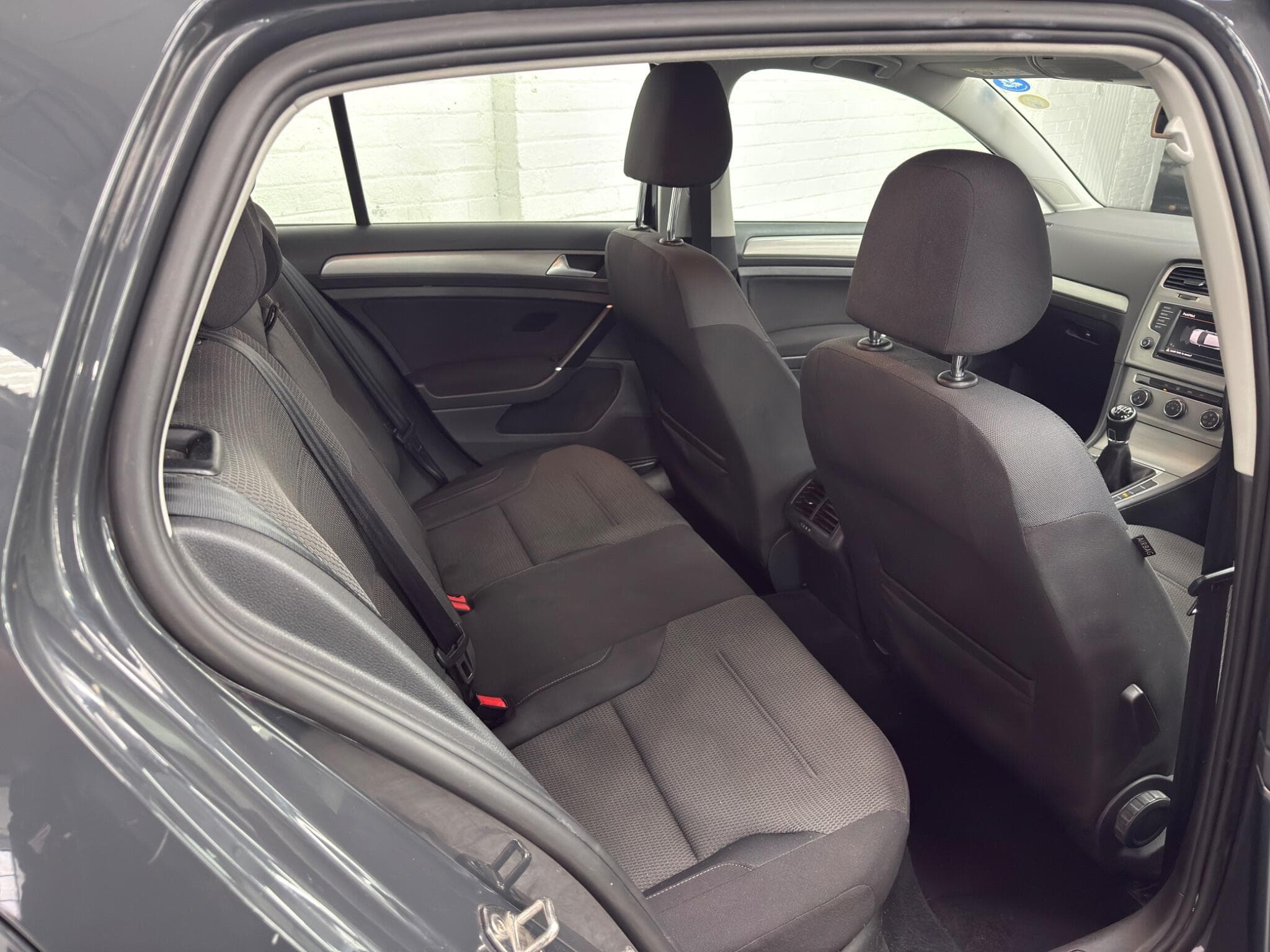 2015 Volkswagen Golf - Image 16