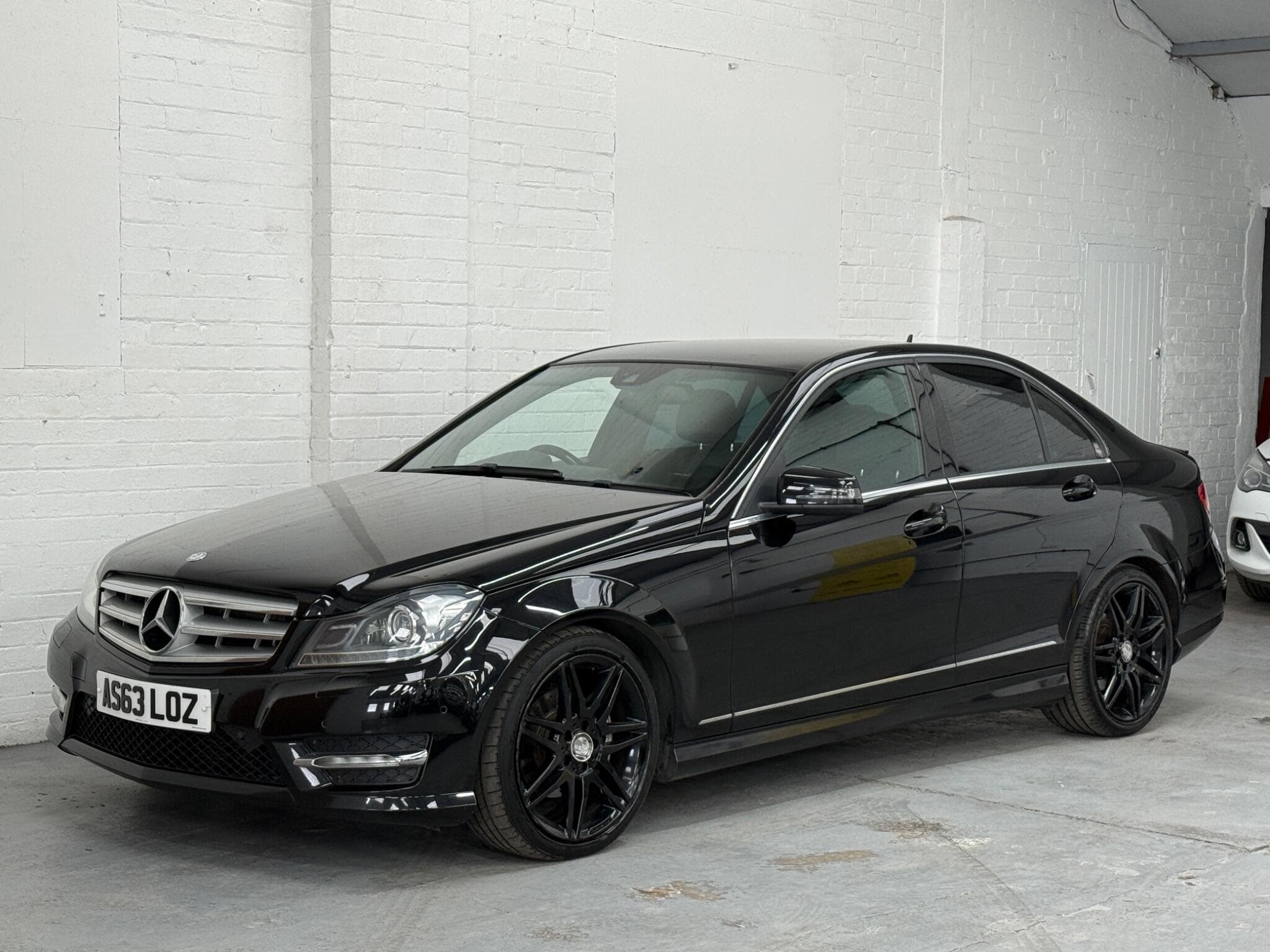 2013 Mercedes-Benz C Class - Image 3