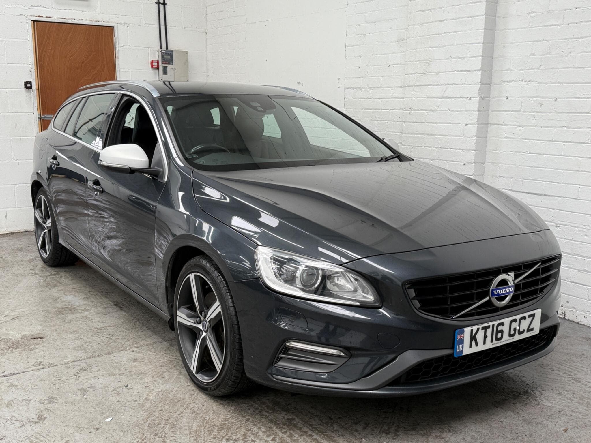 2016 Volvo V60