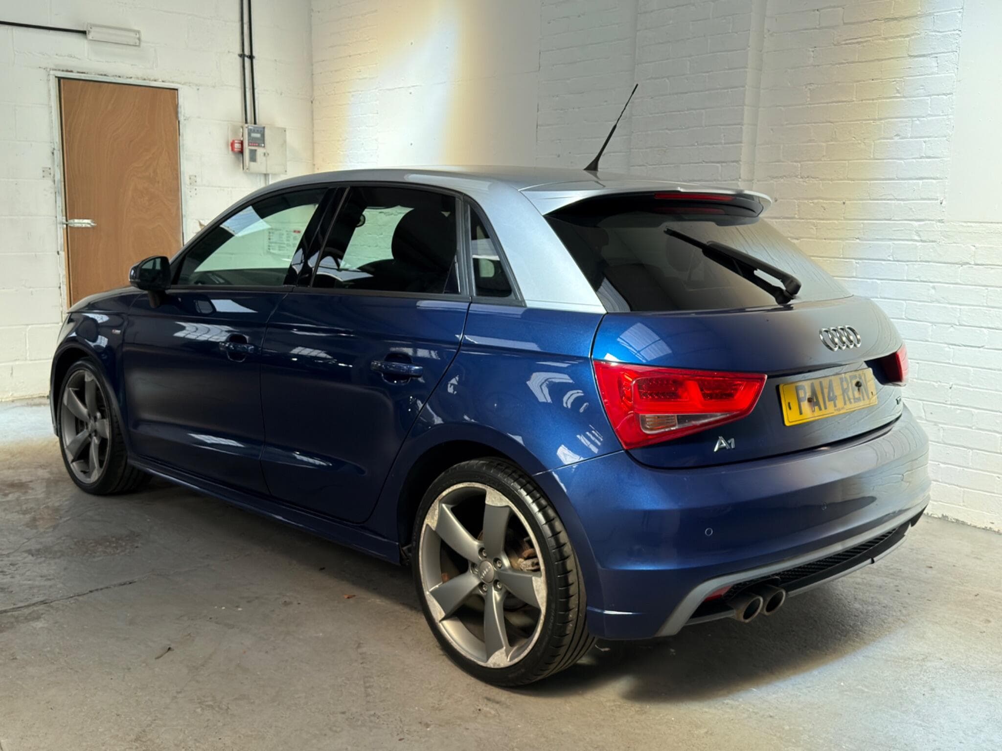 2015 Audi A1 - Image 5