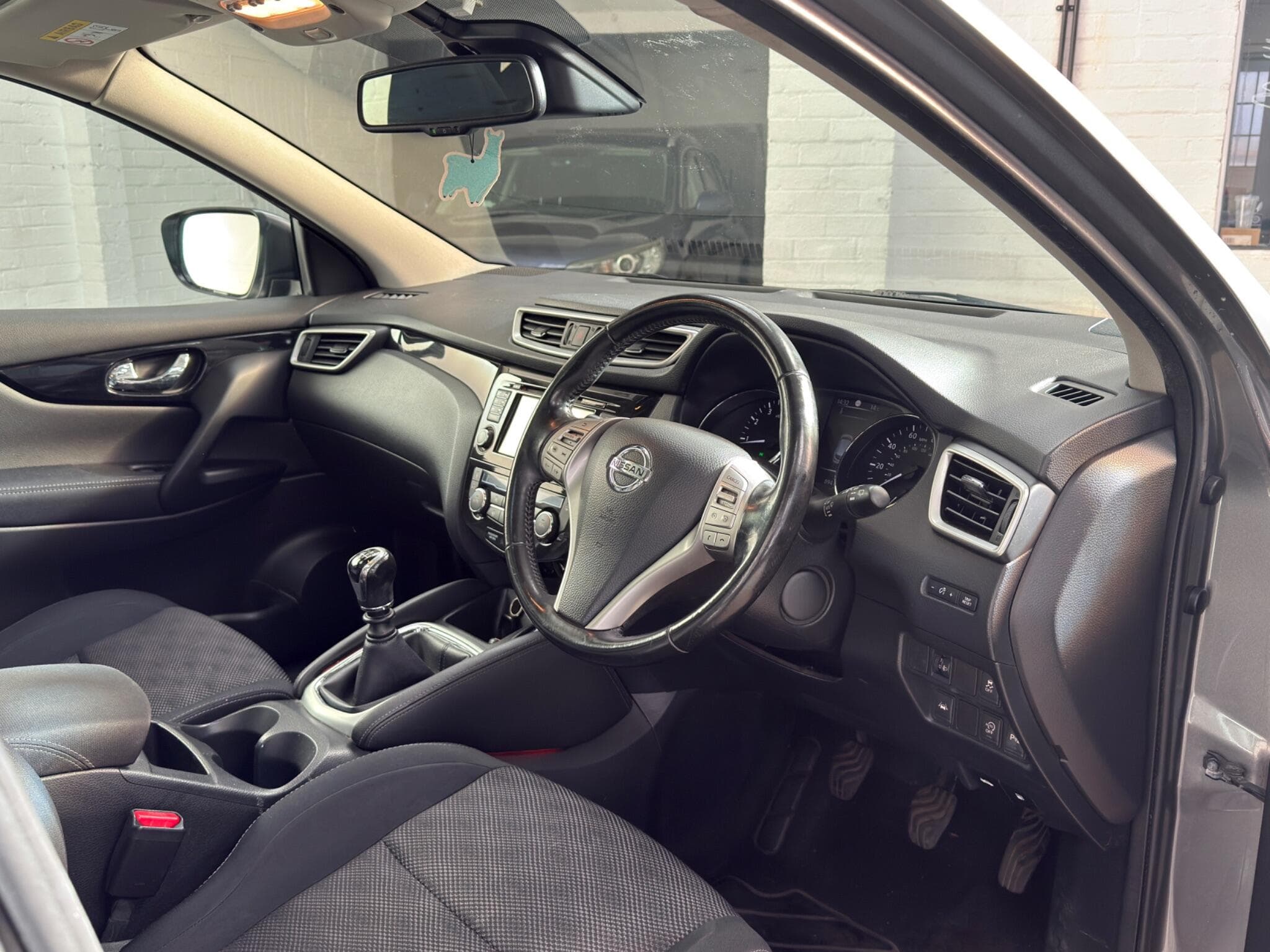 2014 Nissan Qashqai - Image 13