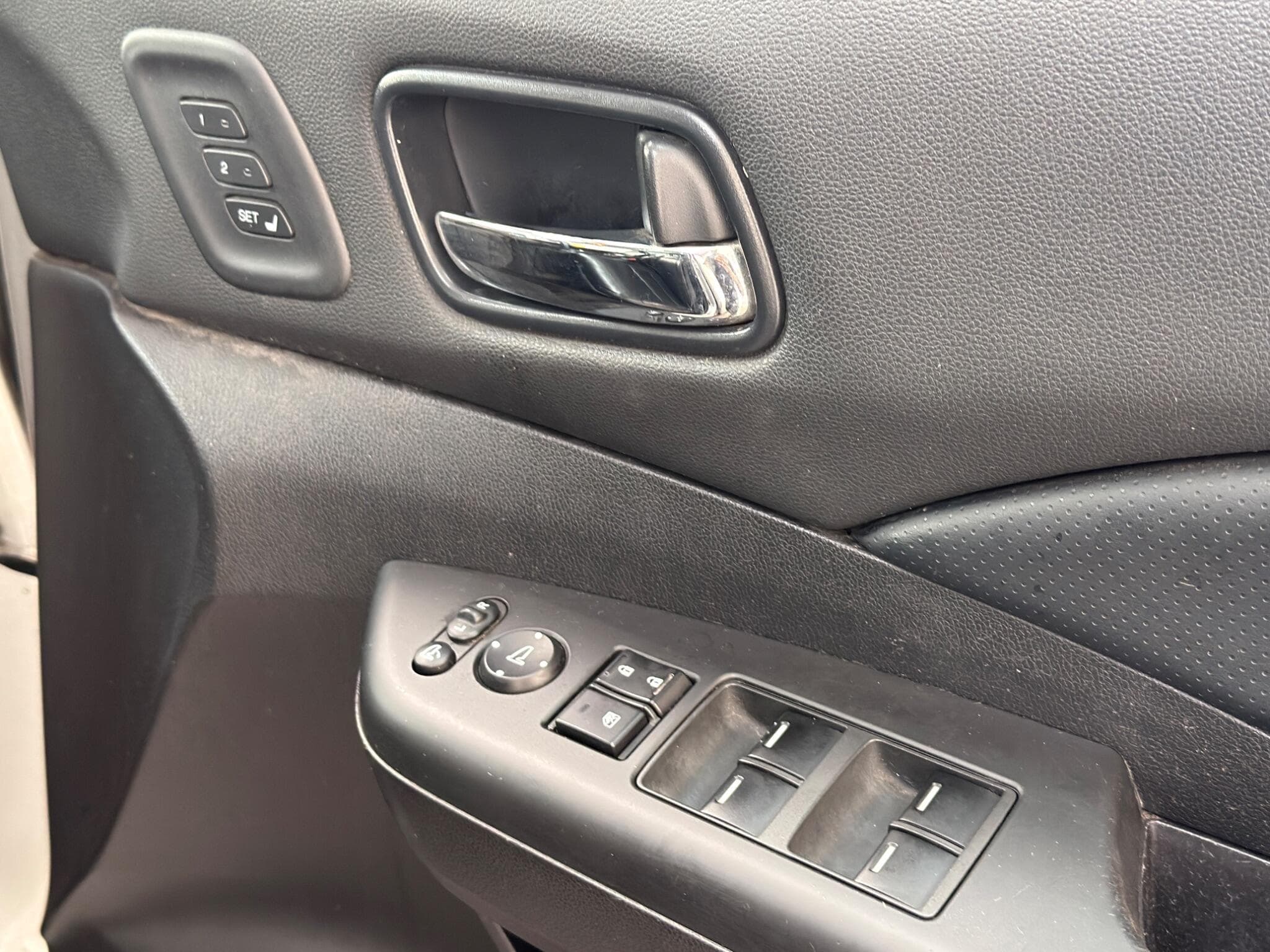 2014 Honda CR-V - Image 19