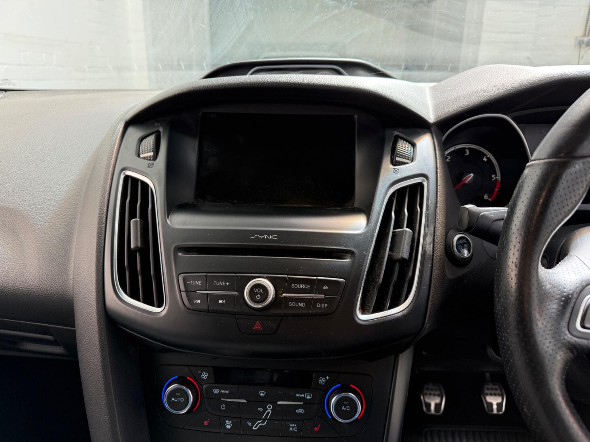 2016 Ford Focus - Image 20