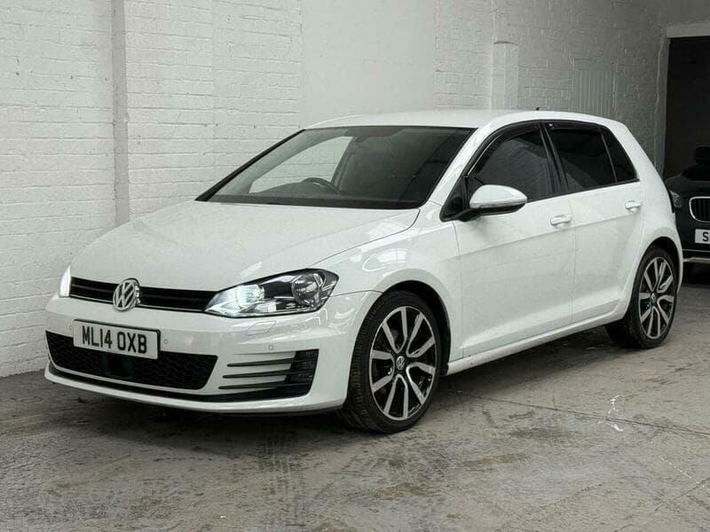 2014 Volkswagen Golf - Image 15