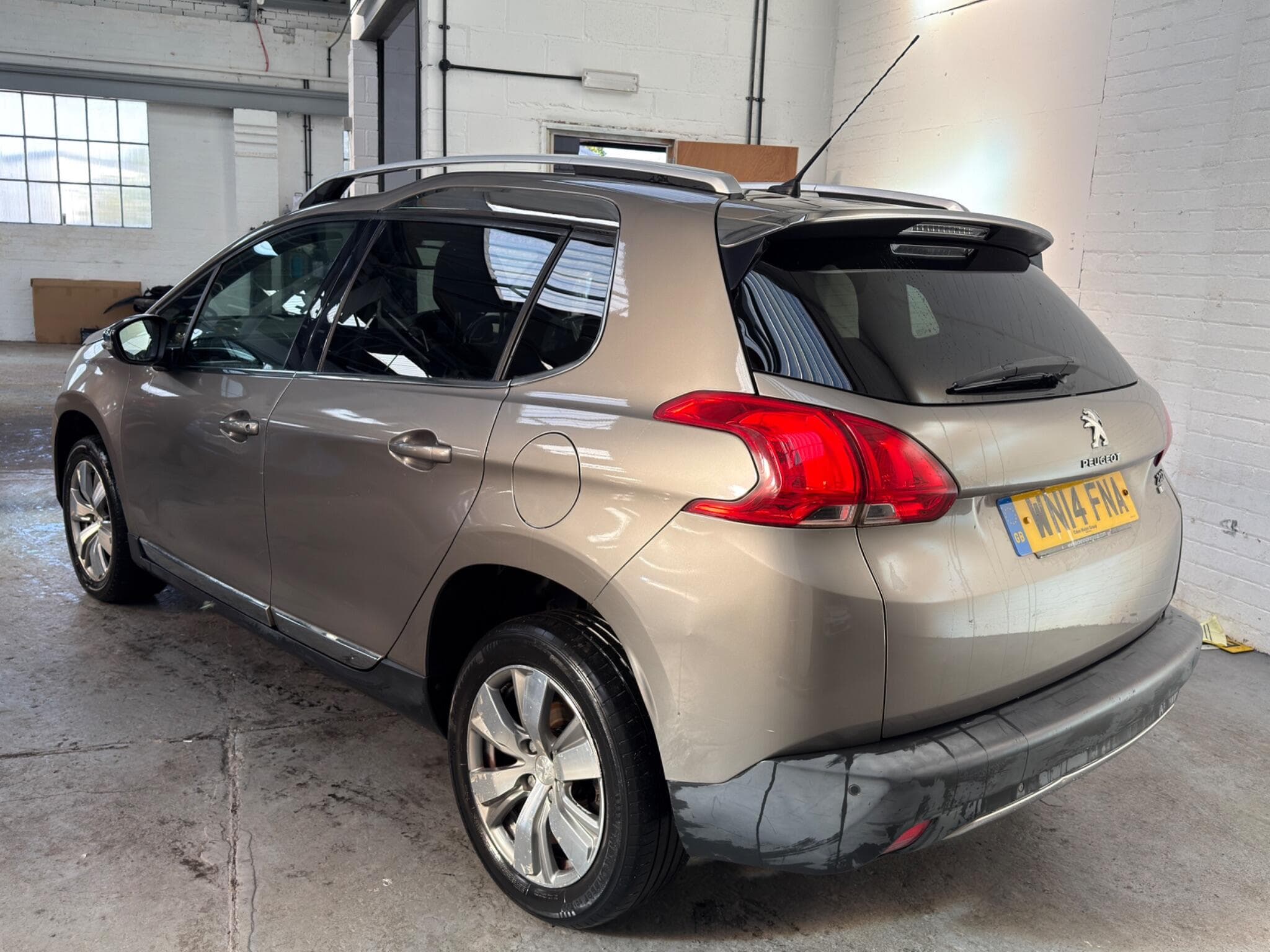 2014 Peugeot 2008 - Image 4
