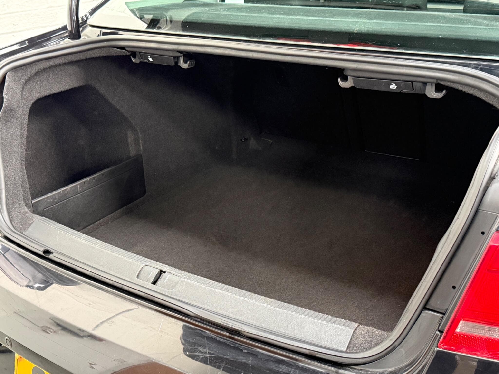 2012 Volkswagen Passat - Image 34