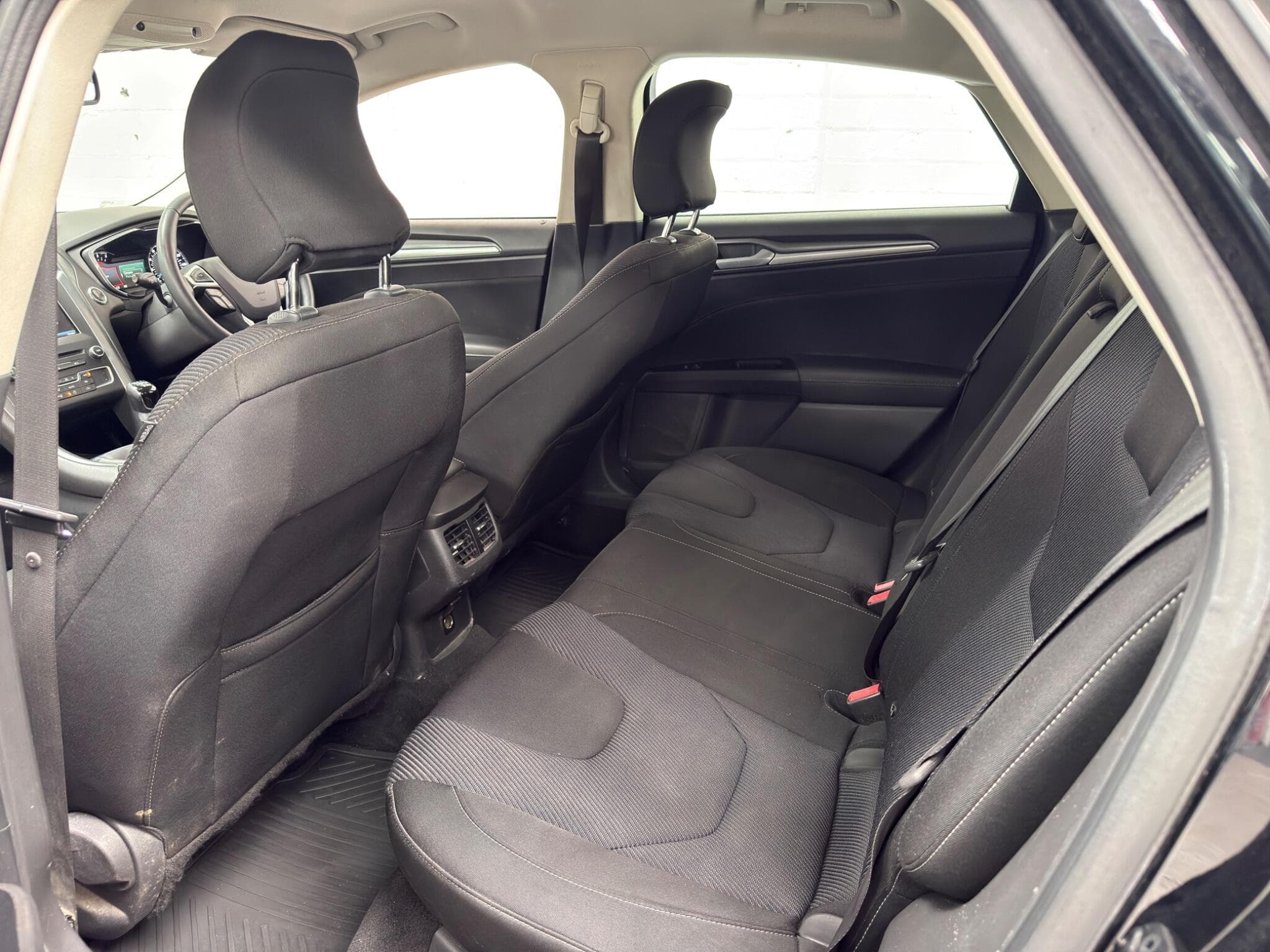 2015 Ford Mondeo - Image 19