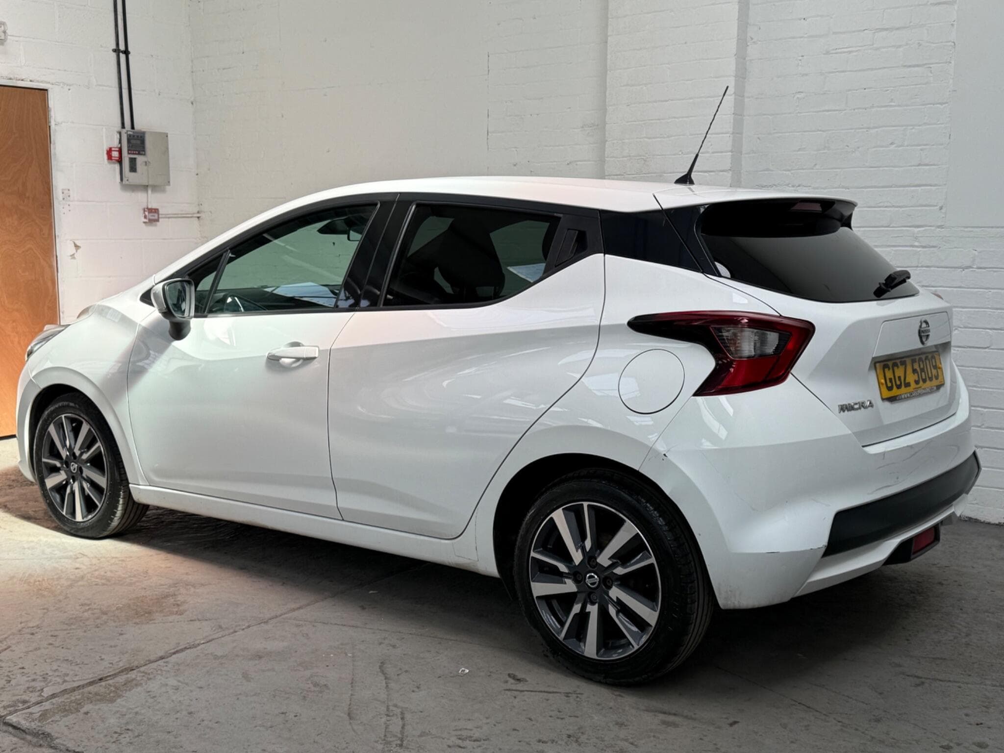 2017 Nissan Micra - Image 9