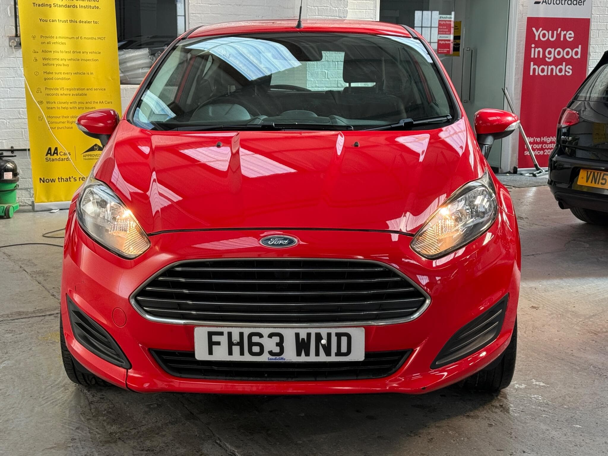 2014 Ford Fiesta - Image 2