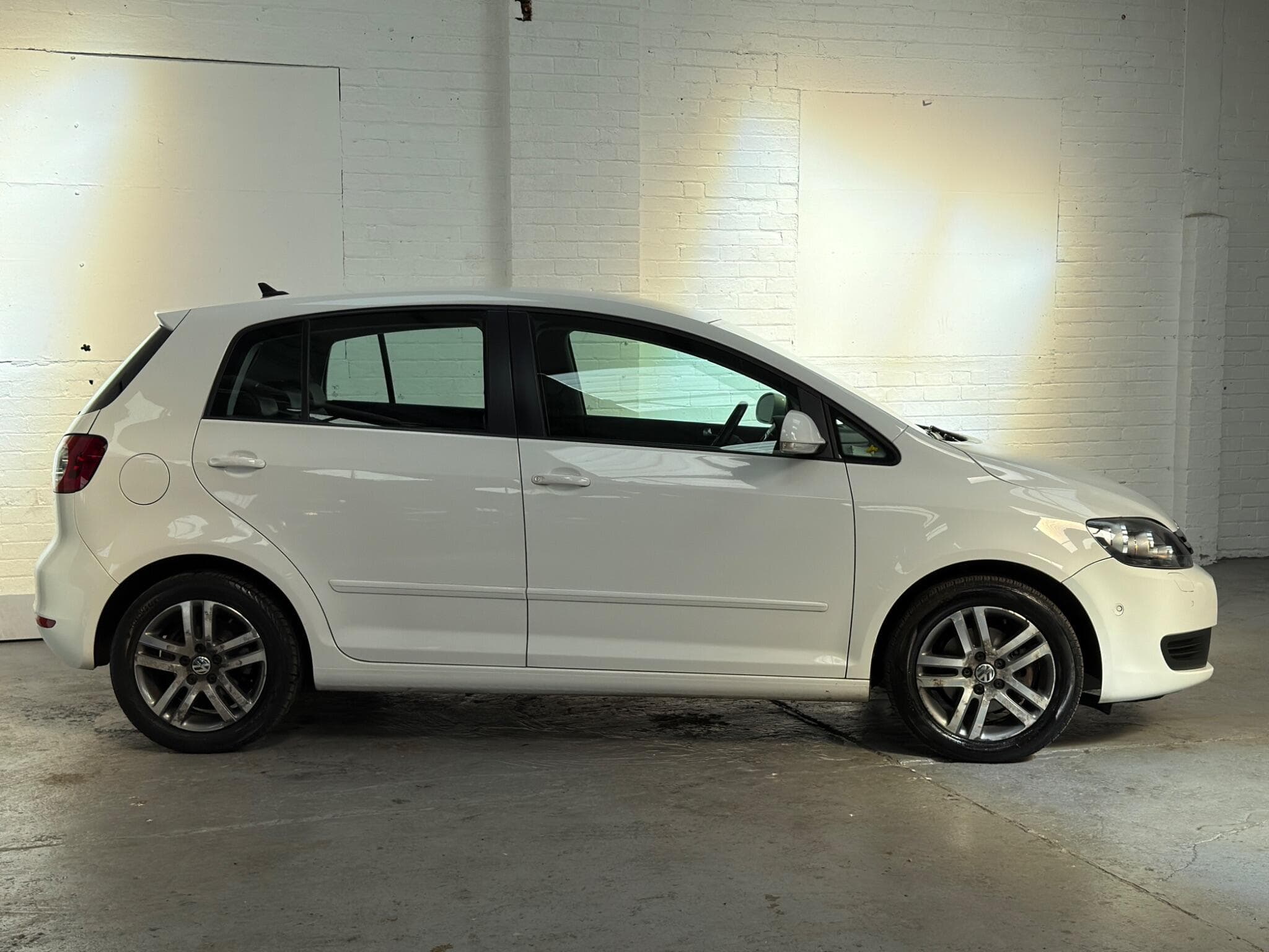 2012 Volkswagen Golf Plus - Image 9