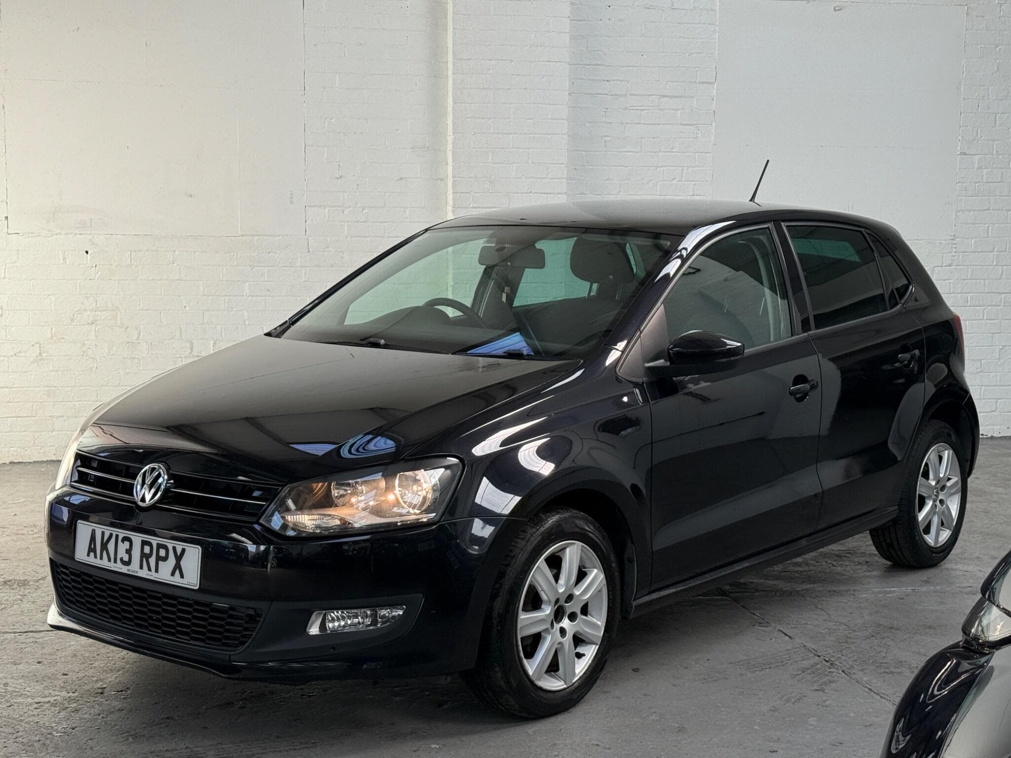 2013 Volkswagen Polo - Image 3