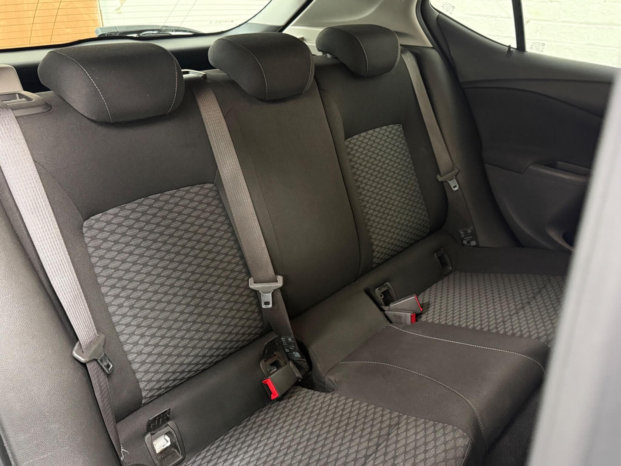 2016 Vauxhall Astra - Image 28