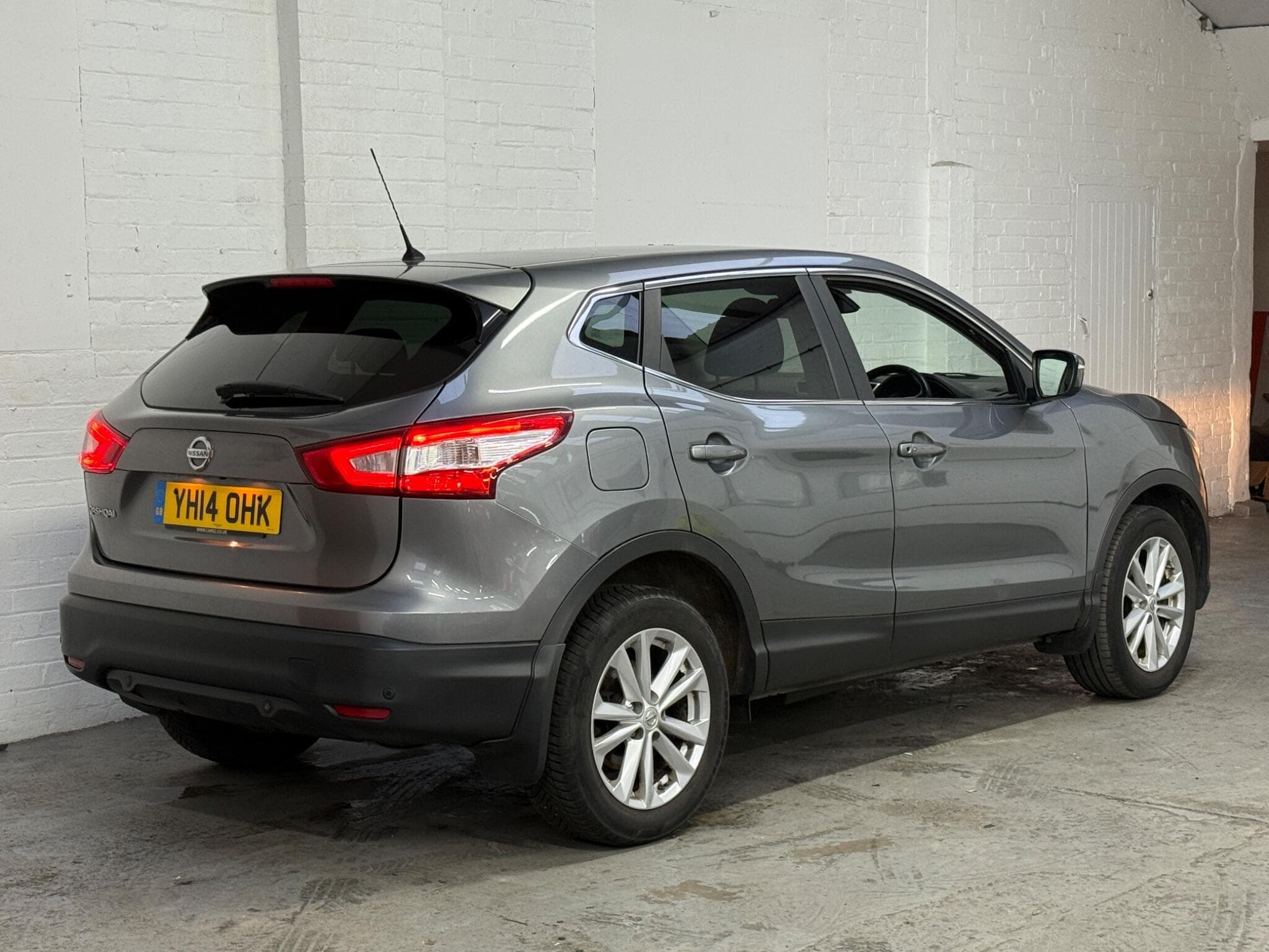2014 Nissan Qashqai - Image 8
