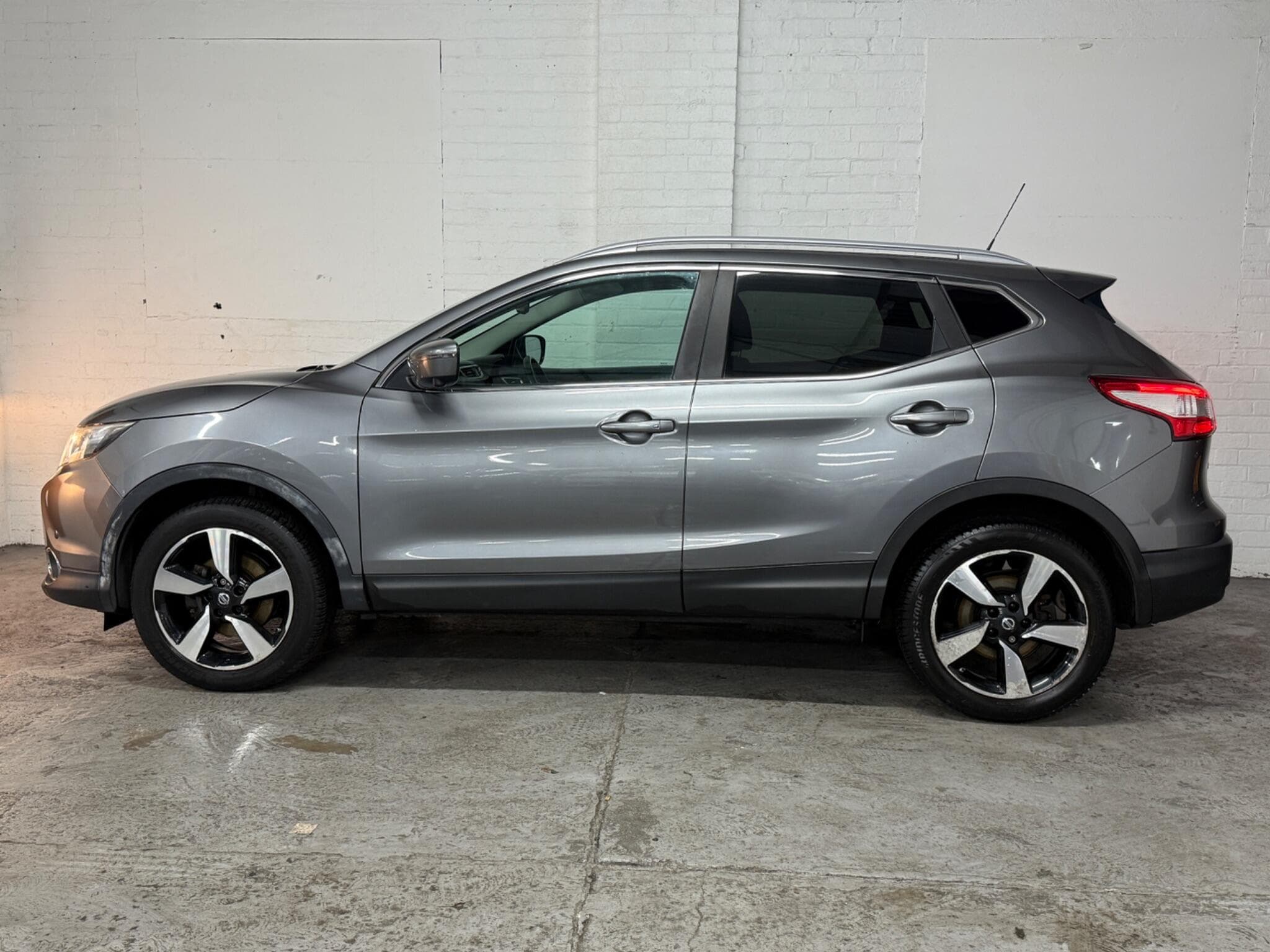 2014 Nissan Qashqai - Image 5