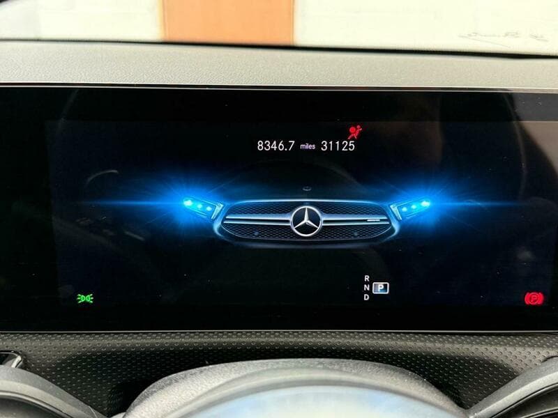 2022 Mercedes-Benz CLA - Image 39