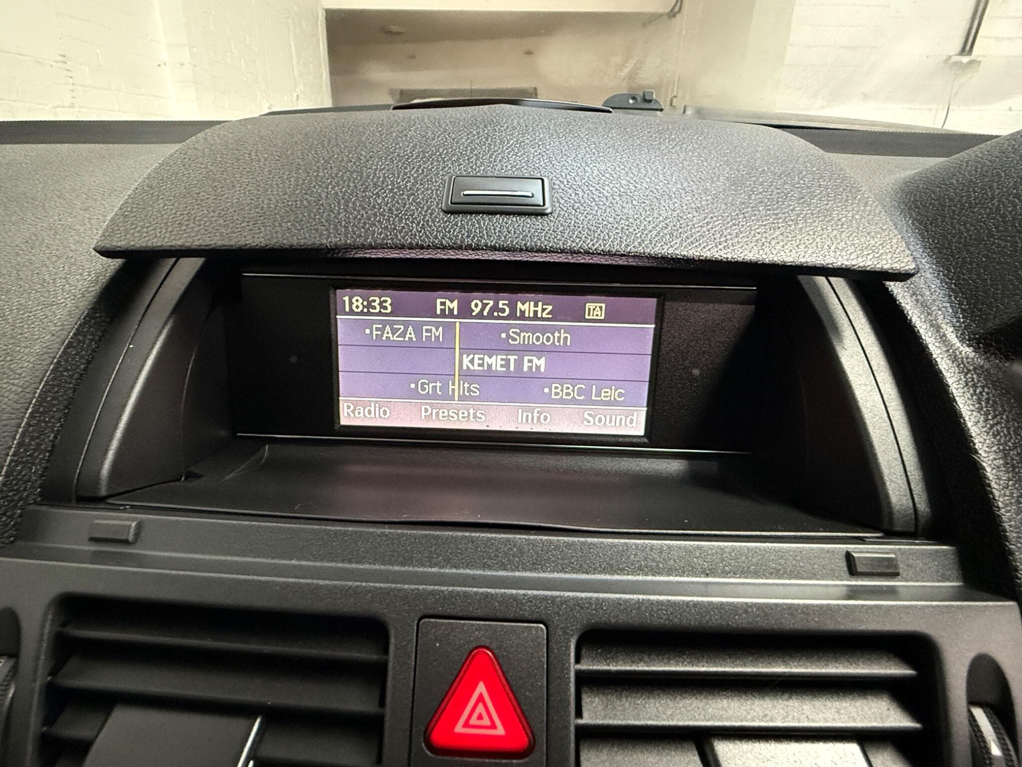 2011 Mercedes-Benz C Class - Image 21