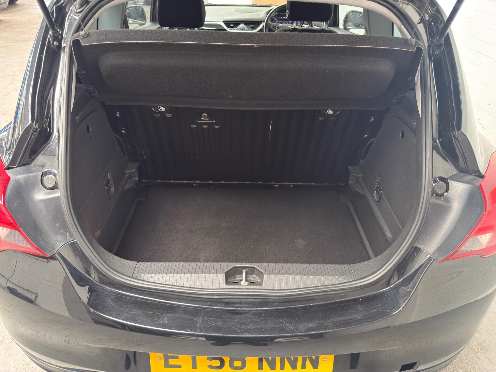 2017 Vauxhall Corsa - Image 22