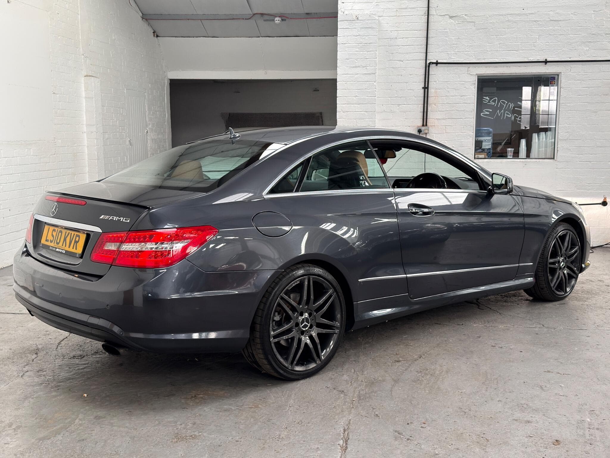 2010 Mercedes-Benz E Class - Image 10