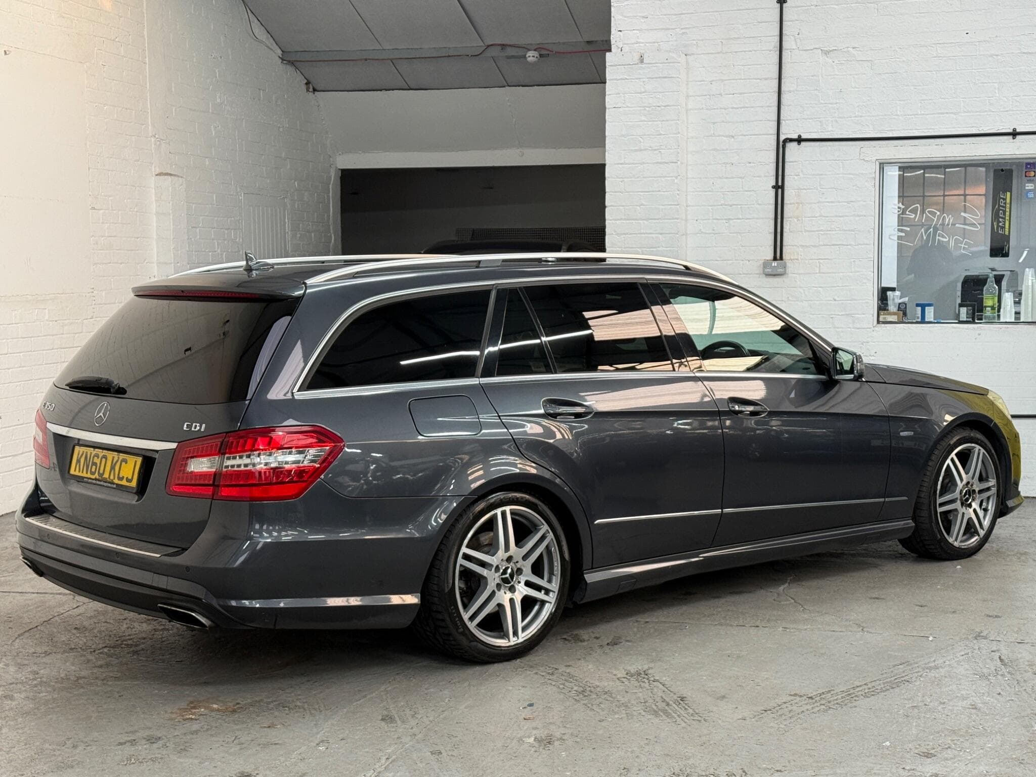 2010 Mercedes-Benz E Class - Image 13