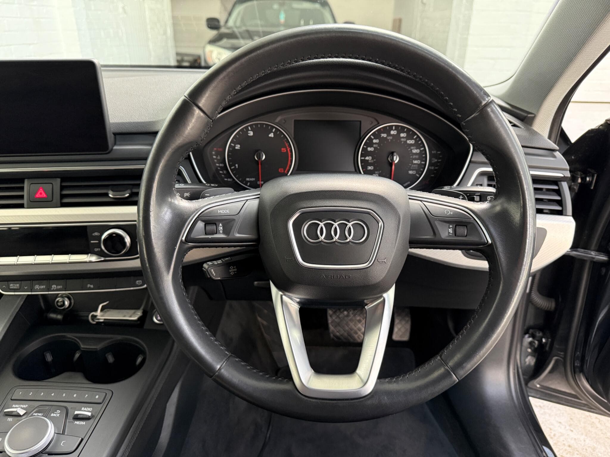 2017 Audi A4 Avant - Image 33