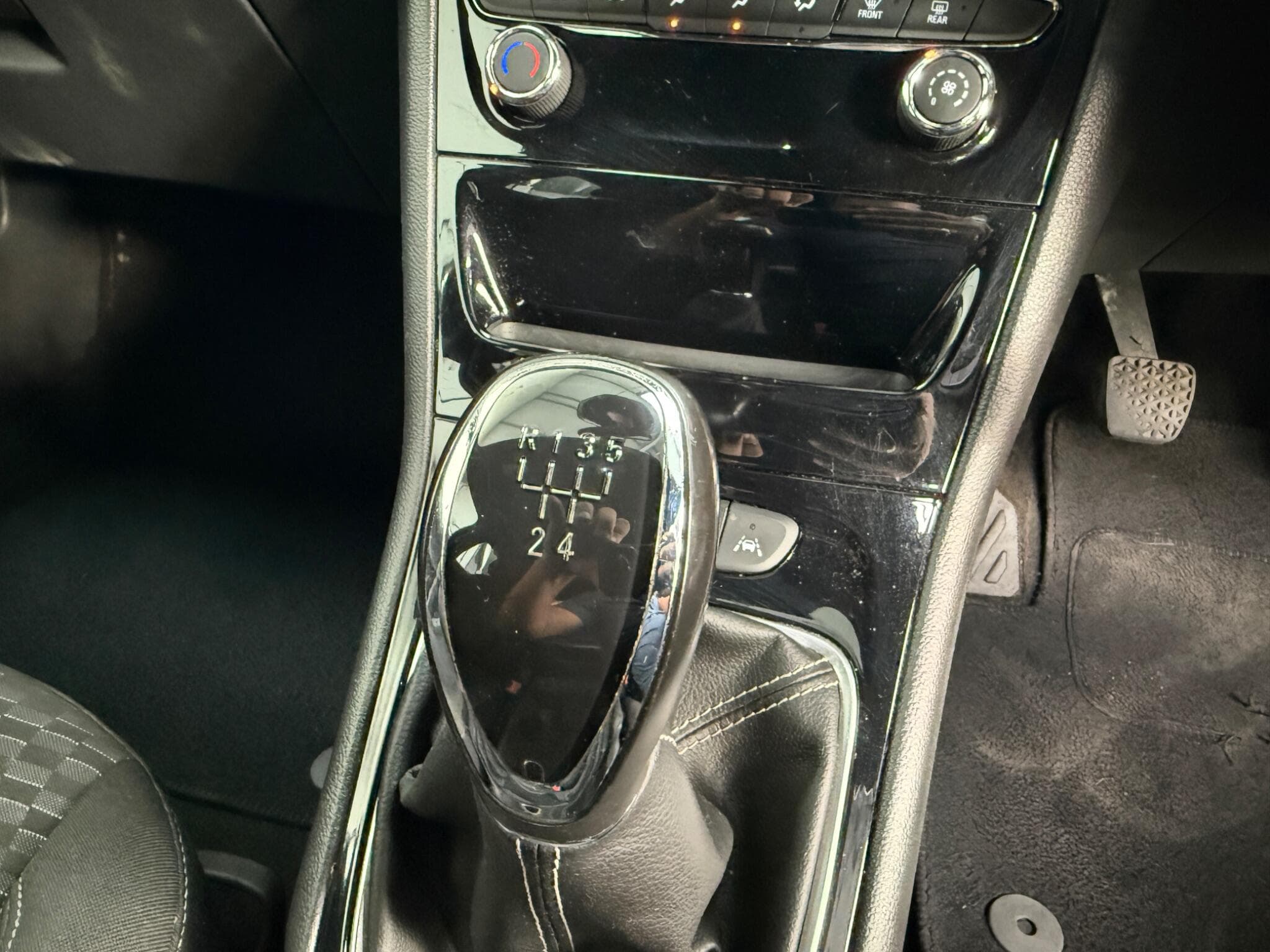 2016 Vauxhall Astra - Image 12