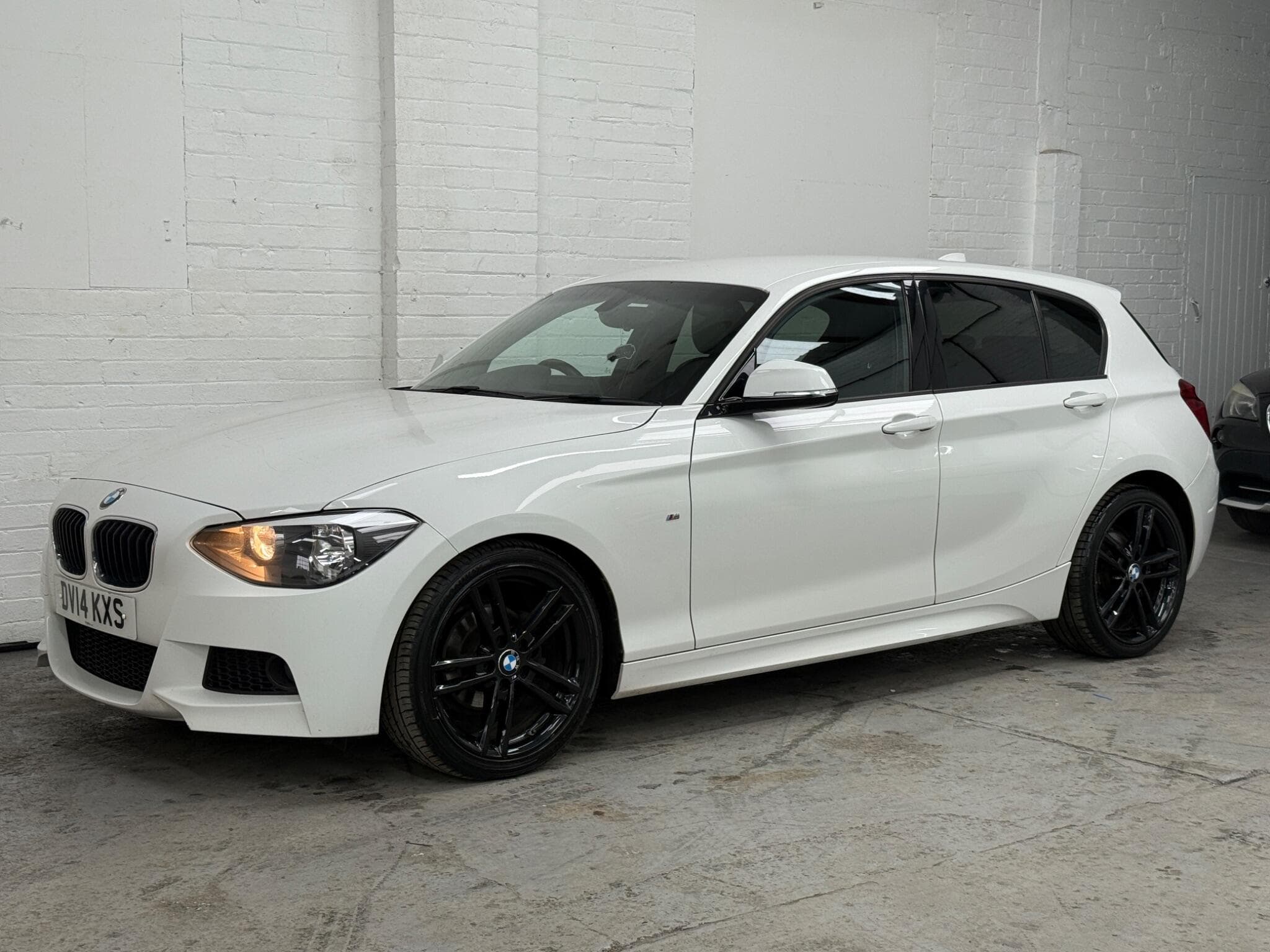 2014 BMW 1 Series - Image 5