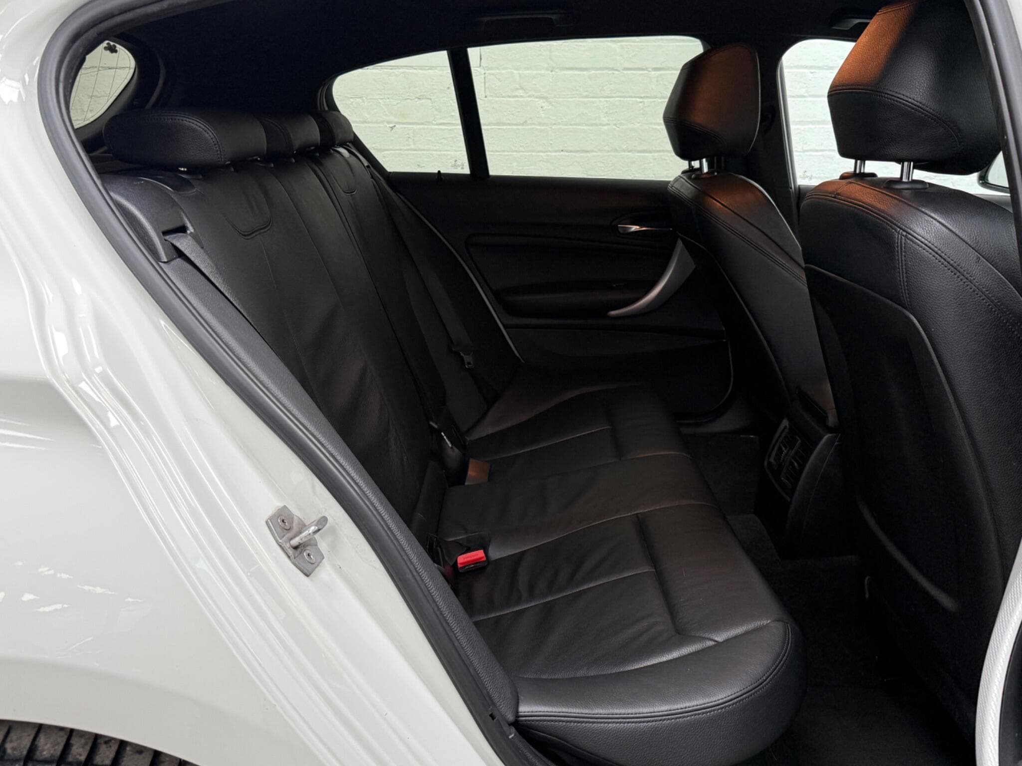 2014 BMW 1 Series - Image 19