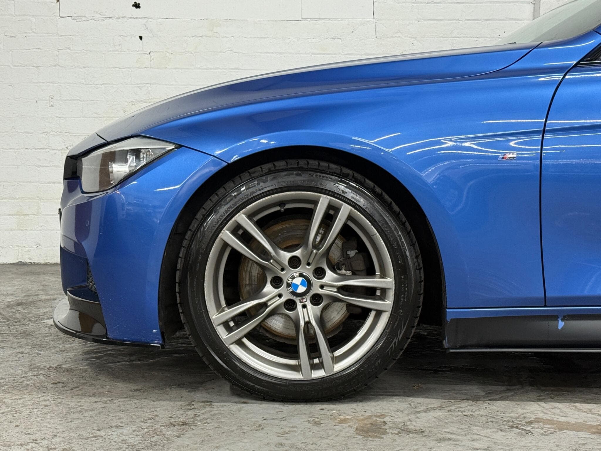 2014 BMW 3 Series - Image 21