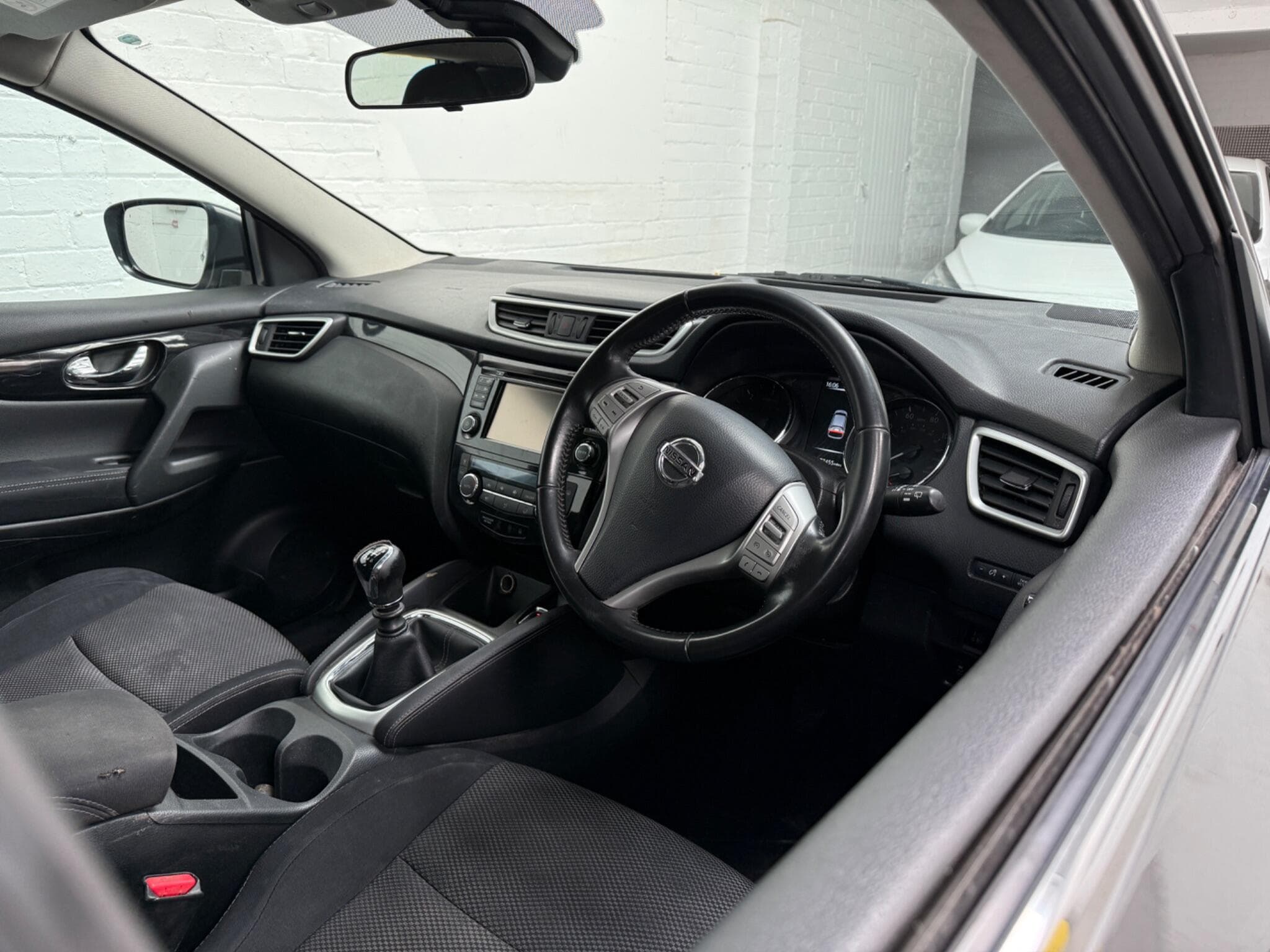 2016 Nissan Qashqai - Image 12