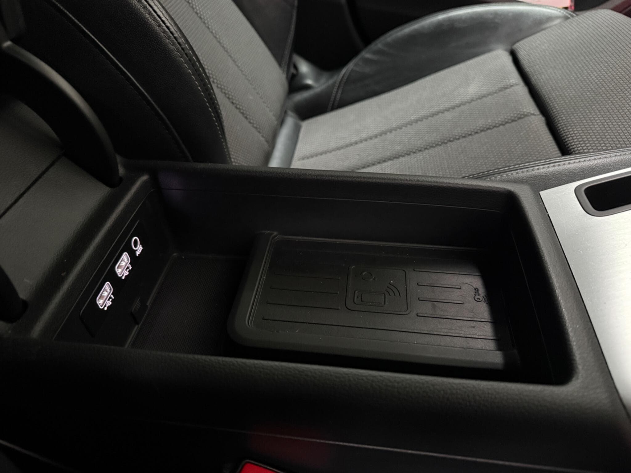 2017 Audi A4 - Image 30