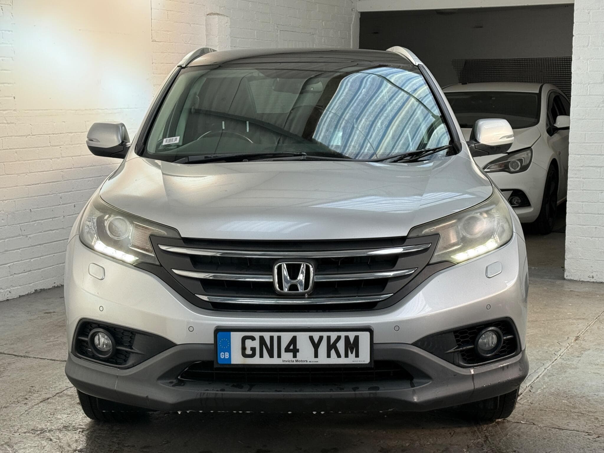2014 Honda CR-V - Image 2