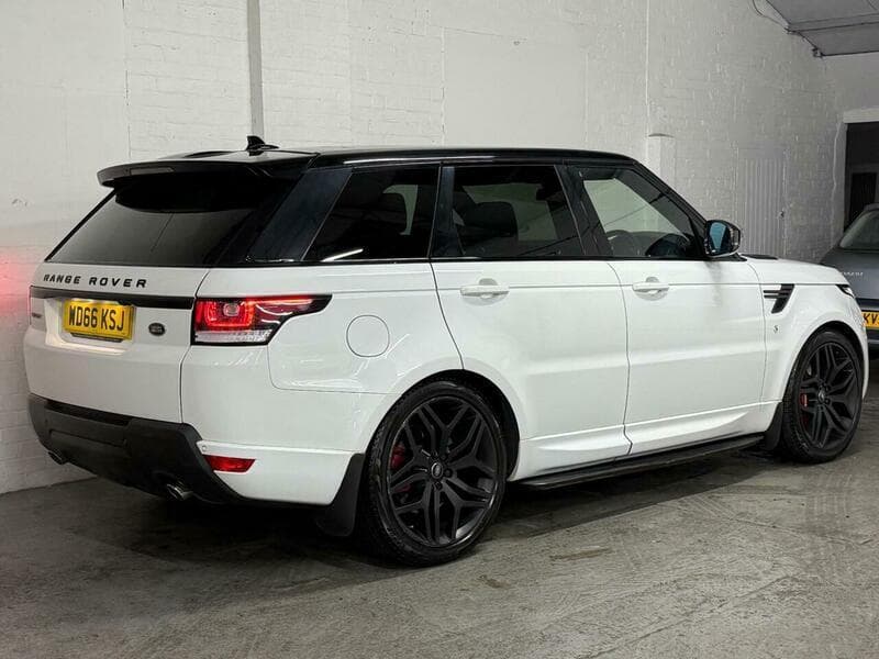 2017 Land Rover Range Rover Sport - Image 17