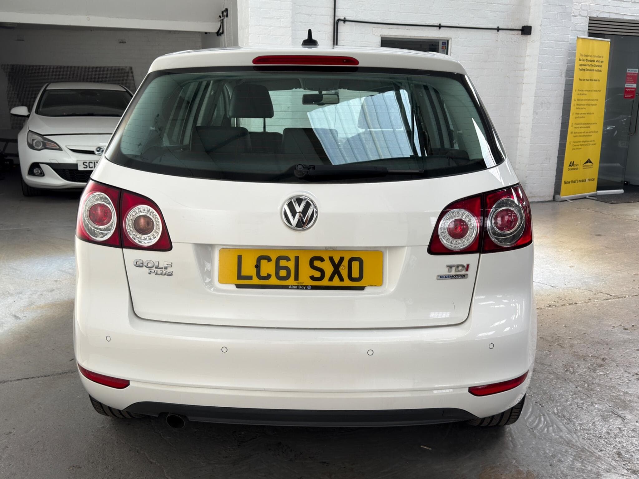 2012 Volkswagen Golf Plus - Image 8