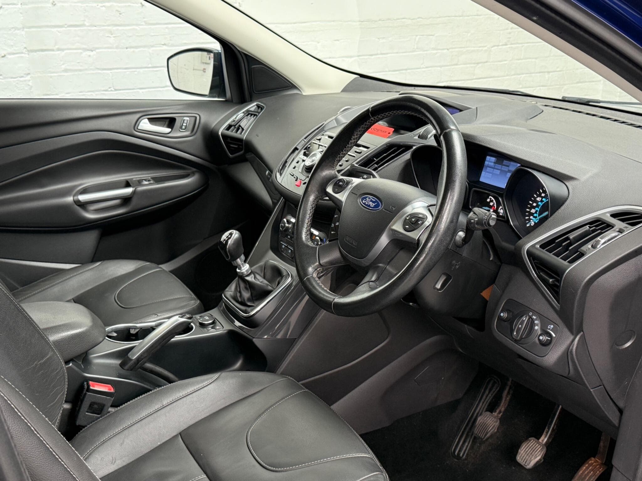 2015 Ford Kuga - Image 13