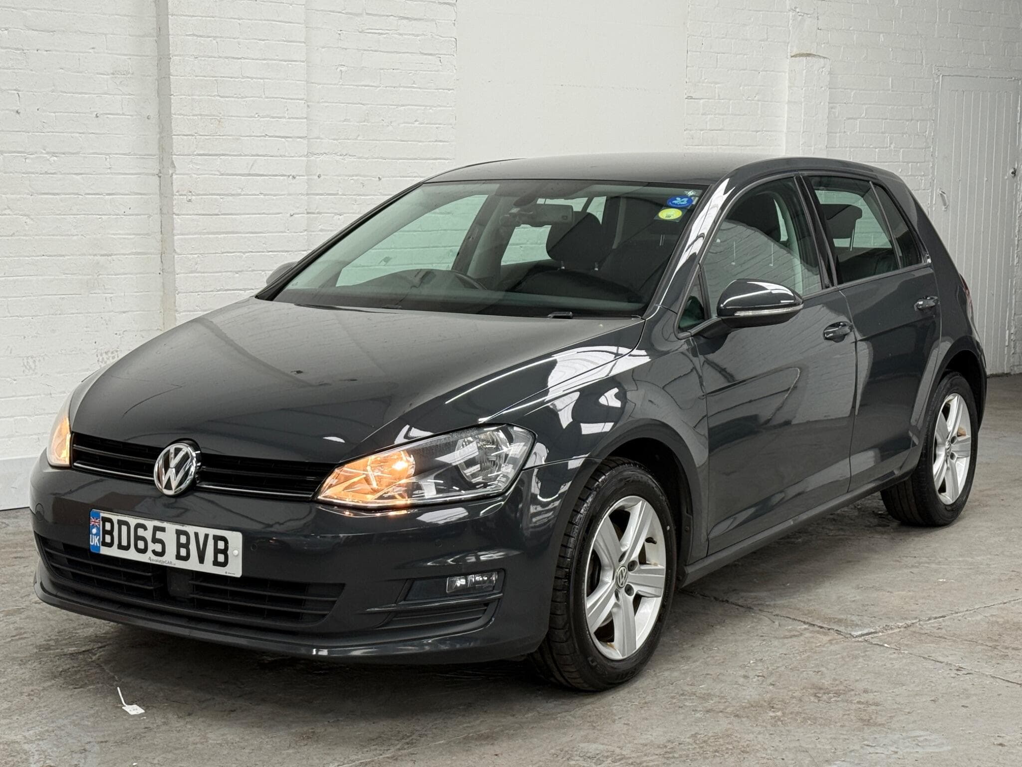 2015 Volkswagen Golf - Image 8