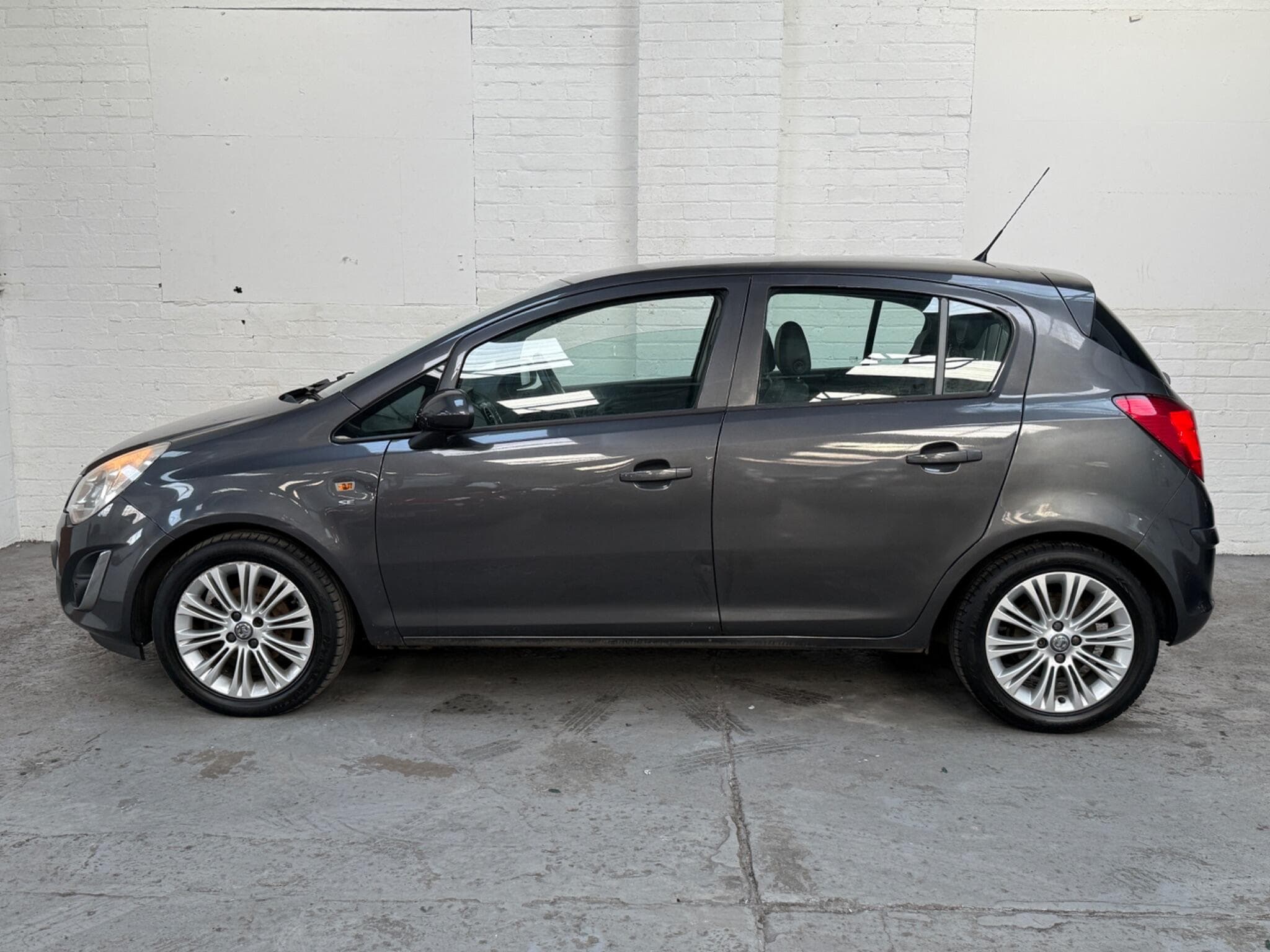 2012 Vauxhall Corsa - Image 7