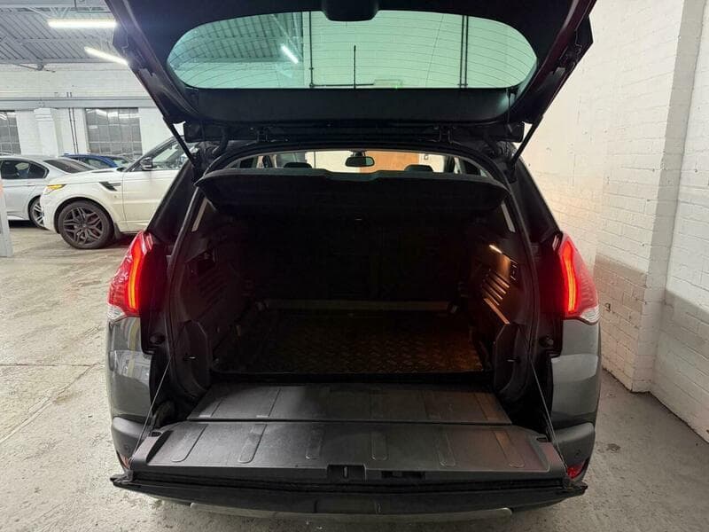 2015 Peugeot 3008 - Image 21