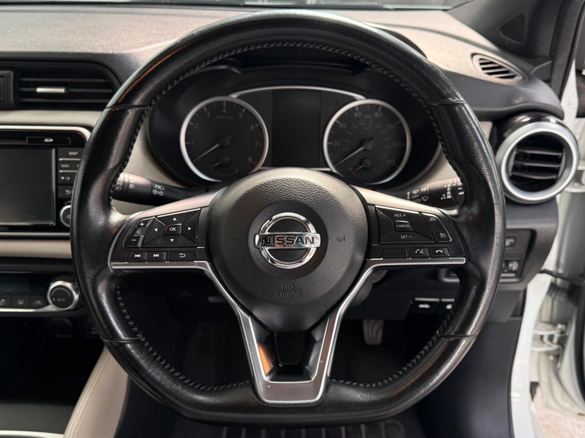 2017 Nissan Micra - Image 18