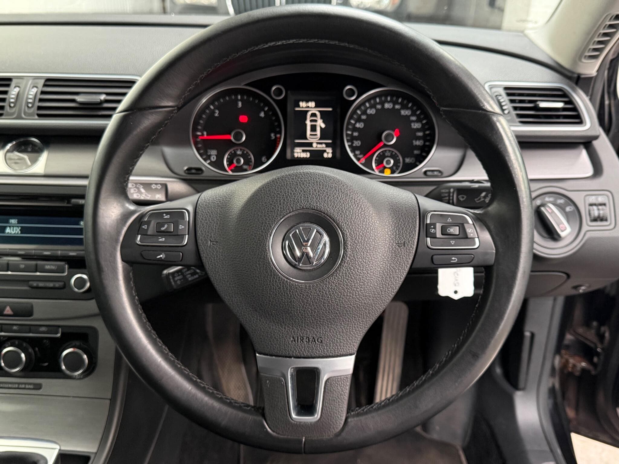 2012 Volkswagen Passat - Image 18