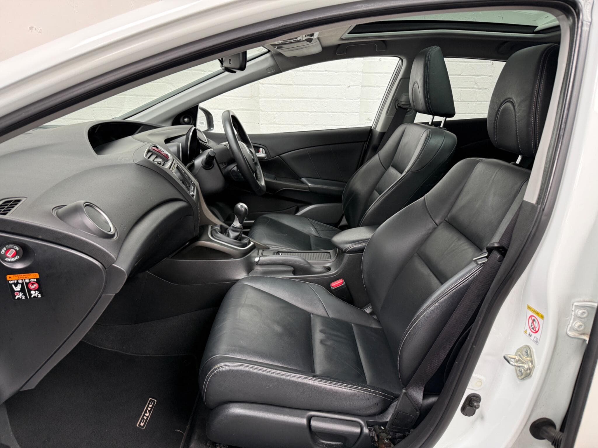 2014 Honda Civic - Image 25