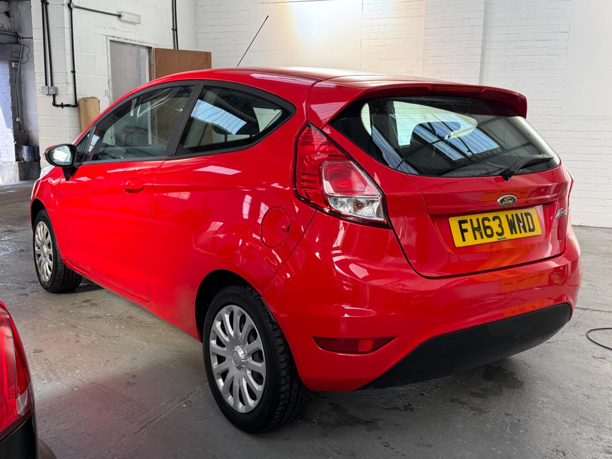 2014 Ford Fiesta - Image 4