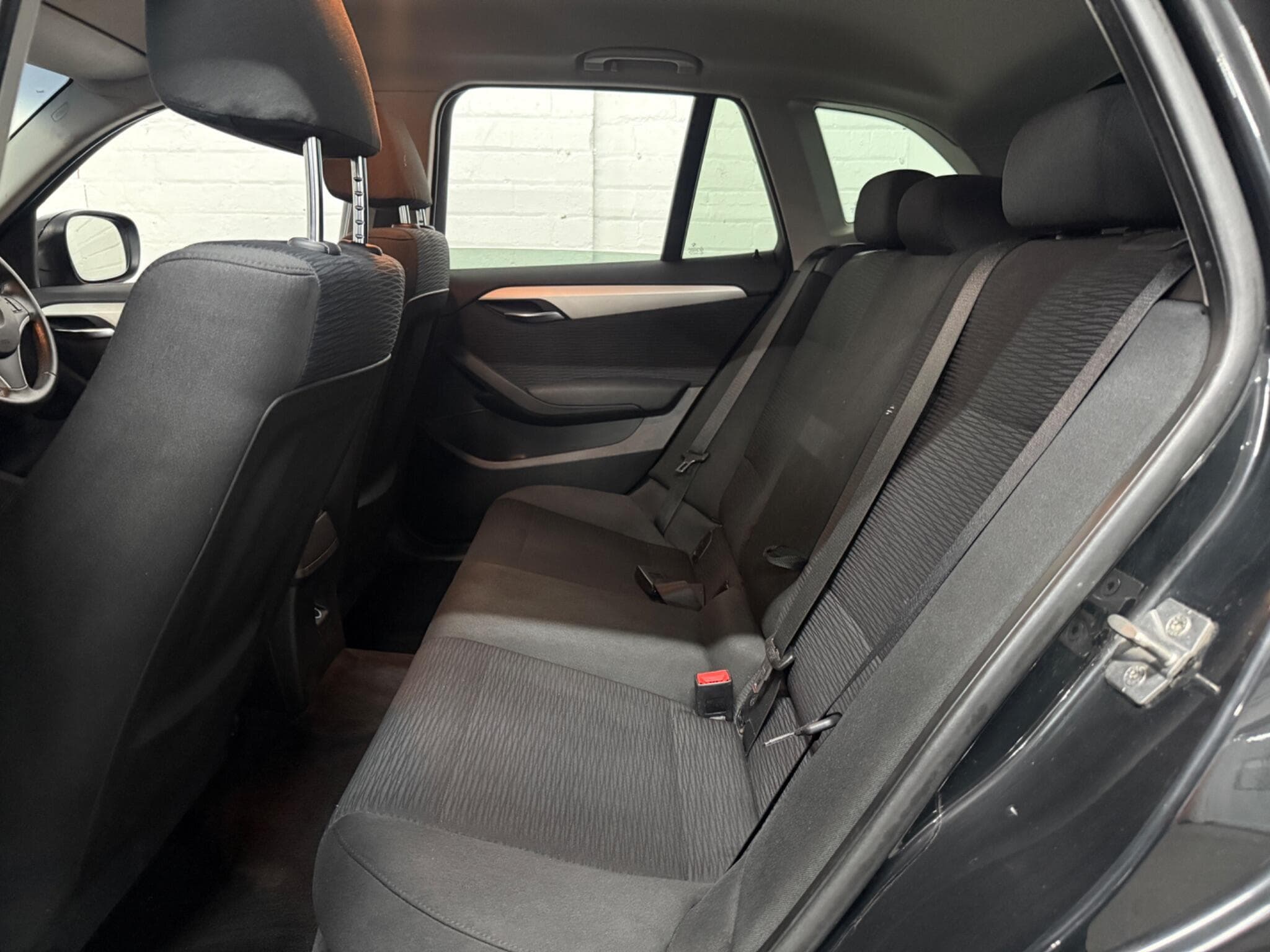 2012 BMW X1 - Image 11