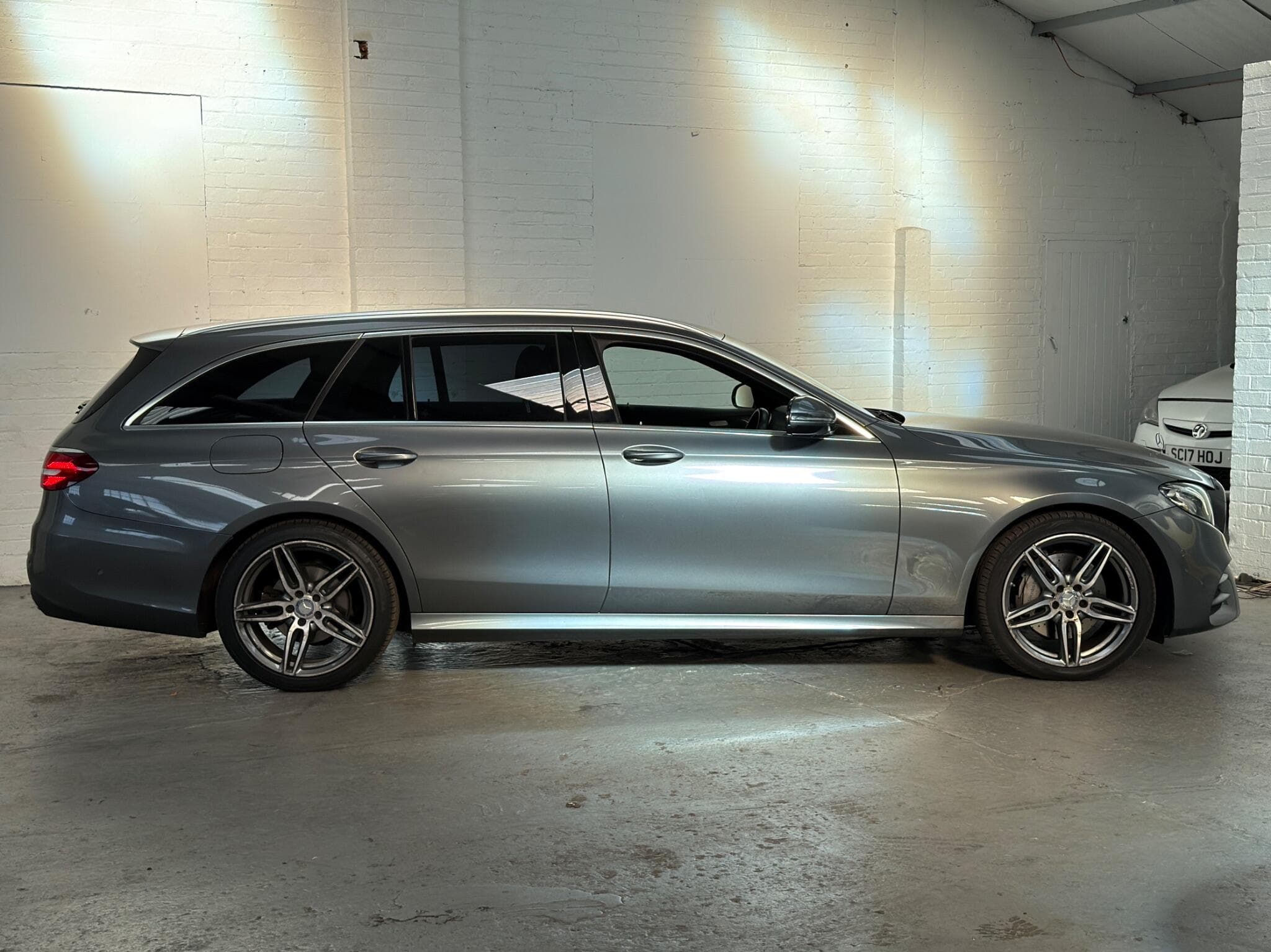 2016 Mercedes-Benz E Class - Image 8