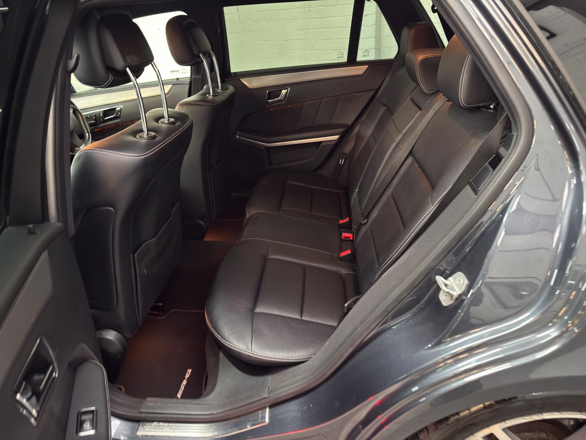 2010 Mercedes-Benz E Class - Image 22