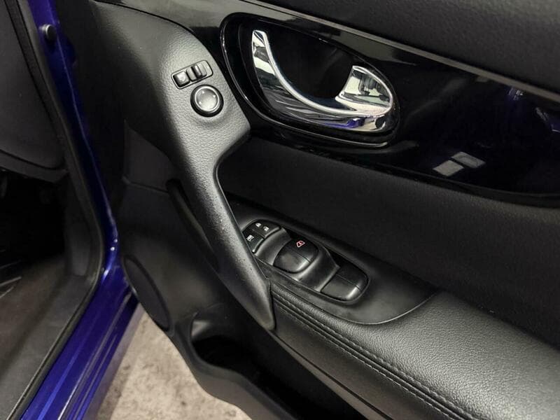 2015 Nissan Qashqai - Image 25