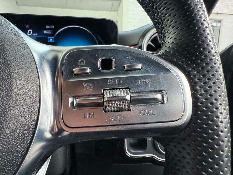 2022 Mercedes-Benz CLA - Image 29