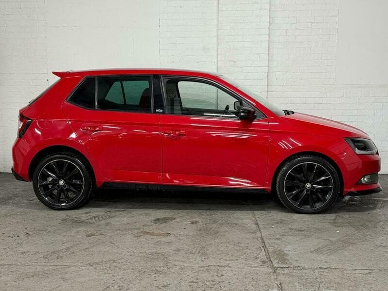 2017 Skoda Fabia - Image 2