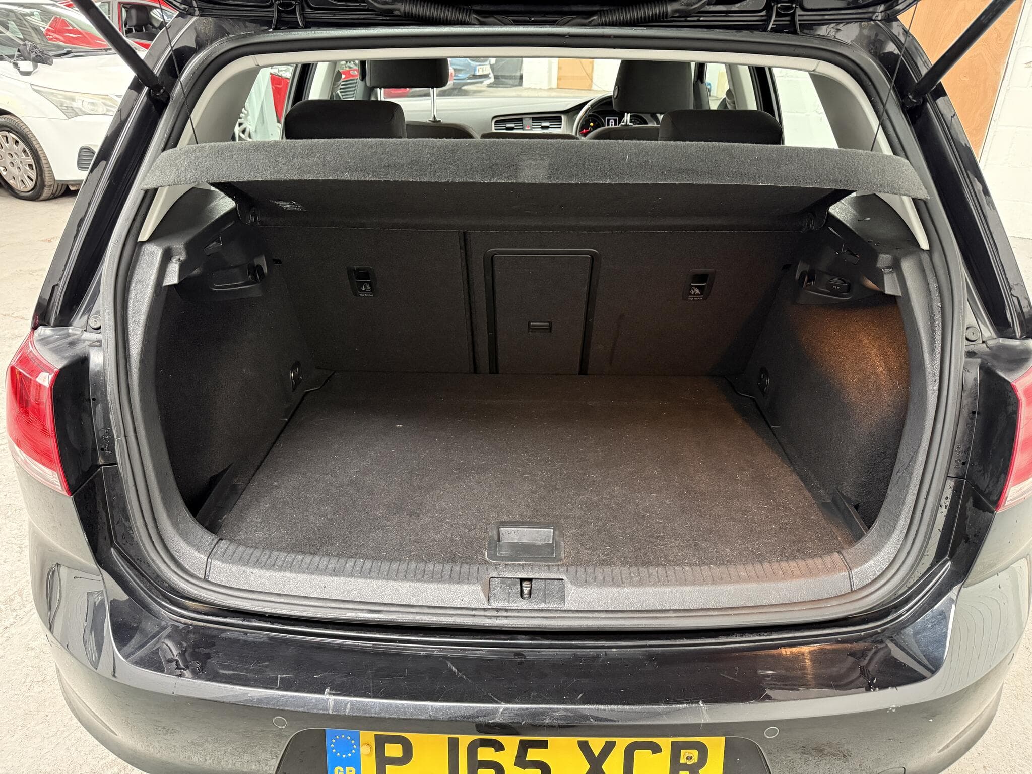 2015 Volkswagen Golf - Image 20