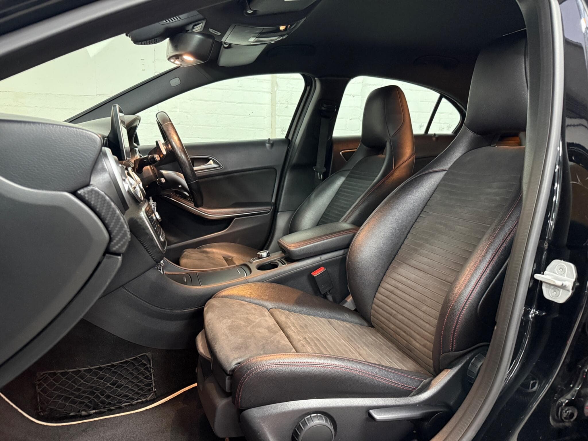 2016 Mercedes-Benz A Class - Image 31